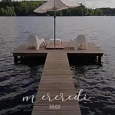Ma Cabane Au Bord Du Lac Neuvic  Exterior foto